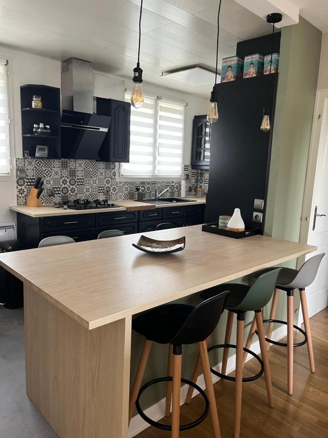 Maison A 700M De La Plage Courseulles-sur-Mer Bagian luar foto